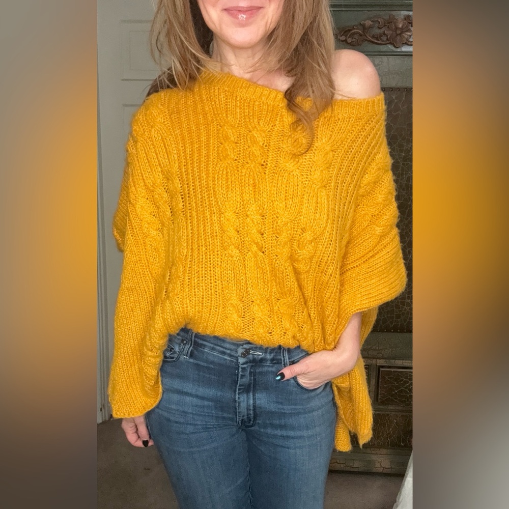 Wooden Ships Mustard Cable Knit Oversized Sweater – S/M